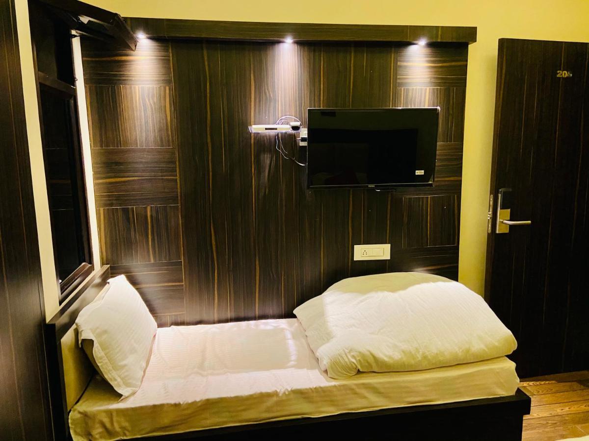 Hotel Kabir Residency Amritszár Kültér fotó